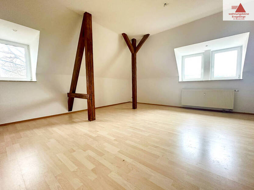 Gemütliche 3-Raum-Dachgeschoßwohnung in Borstendorf - ruhige Lage im wunderschönen Erzgebirge!!
