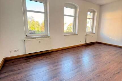 Wohnung zum Mieten in Oelsnitz 290 € 54.3 m² 2 zimmer