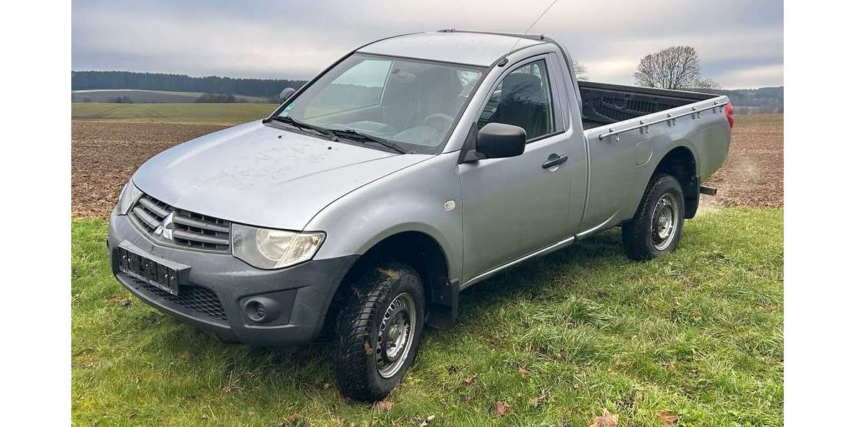 Mitsubishi L200 90.194 km 13.250 € Brand-Erbisdorf 09618