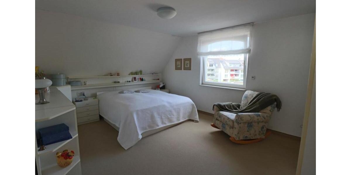 Einfamilienhaus Penig - 8 Zimmer, 246 m&sup2;, 1.850&euro; | Angebot:24748923