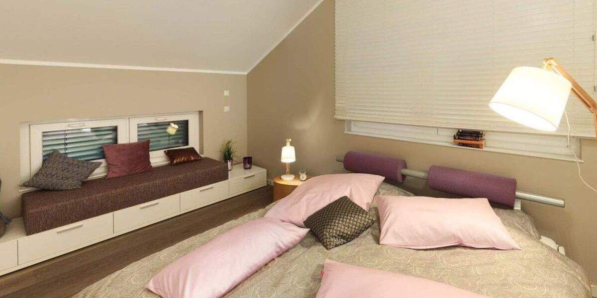 Mehrfamilienhaus, Wohnhaus Glauchau - 7 Zimmer, 218 m&sup2;, 337.799&euro; | Angebot:25109325