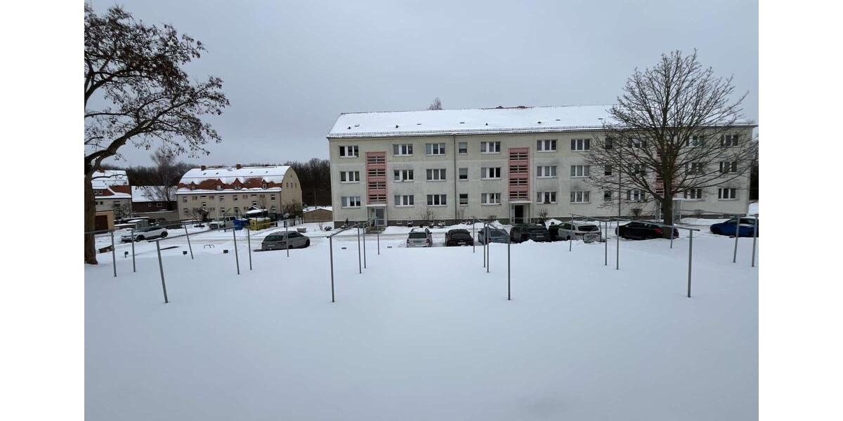 Ruhiges Zuhause im Erdgeschoss mit Charme - Einbauküche möglich 3 zimmer