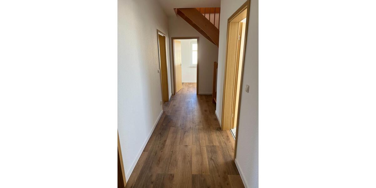 Maisonettenwohnung Chemnitz Ebersdorf - 4 Zimmer, 95 m&sup2;, 645&euro; | Angebot:26384032