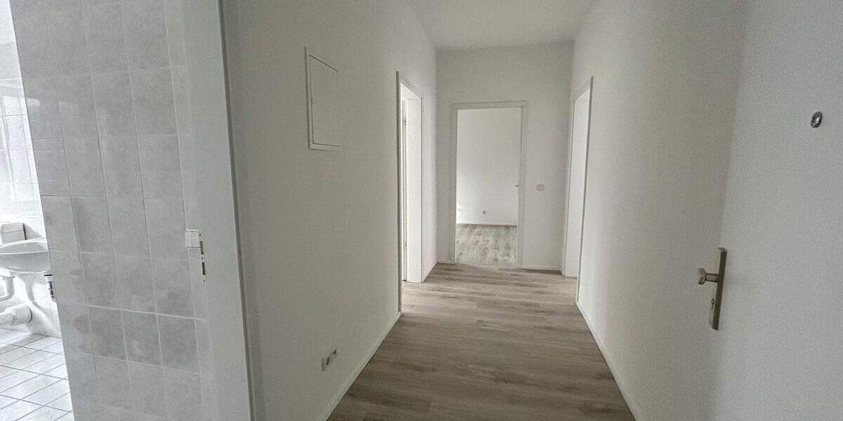 Etagenwohnung Chemnitz Kaßberg - 2 Zimmer, 60 m&sup2;, 350&euro; | Angebot:26157402