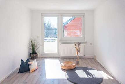Wohnung zum Mieten in Chemnitz 360 € 58.91 m² 3 zimmer
