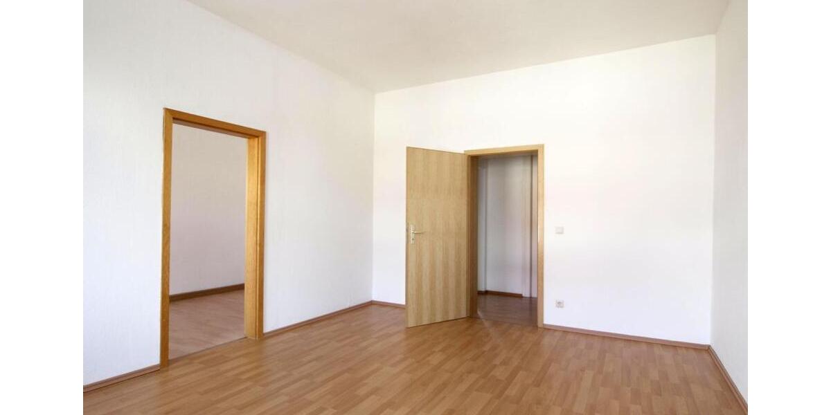 Etagenwohnung Frankenberg (Sachsen) - 2 Zimmer, 51 m&sup2;, 320&euro; | Angebot:26277908