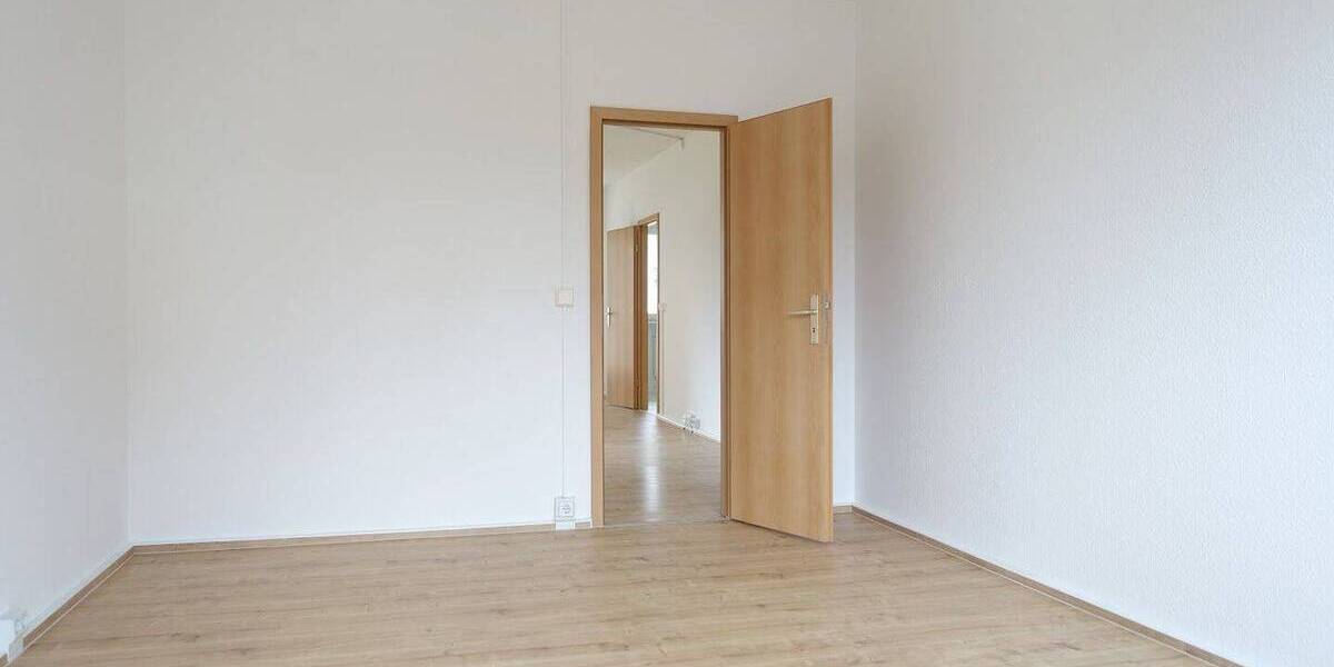 Etagenwohnung Chemnitz Markersdorf - 3 Zimmer, 71 m&sup2;, 360&euro; | Angebot:26190128