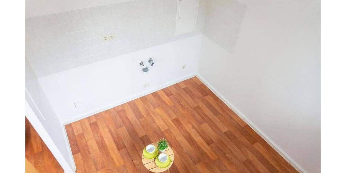 Etagenwohnung Chemnitz Markersdorf - 2 Zimmer, 52 m&sup2;, 319&euro; | Angebot:26929890