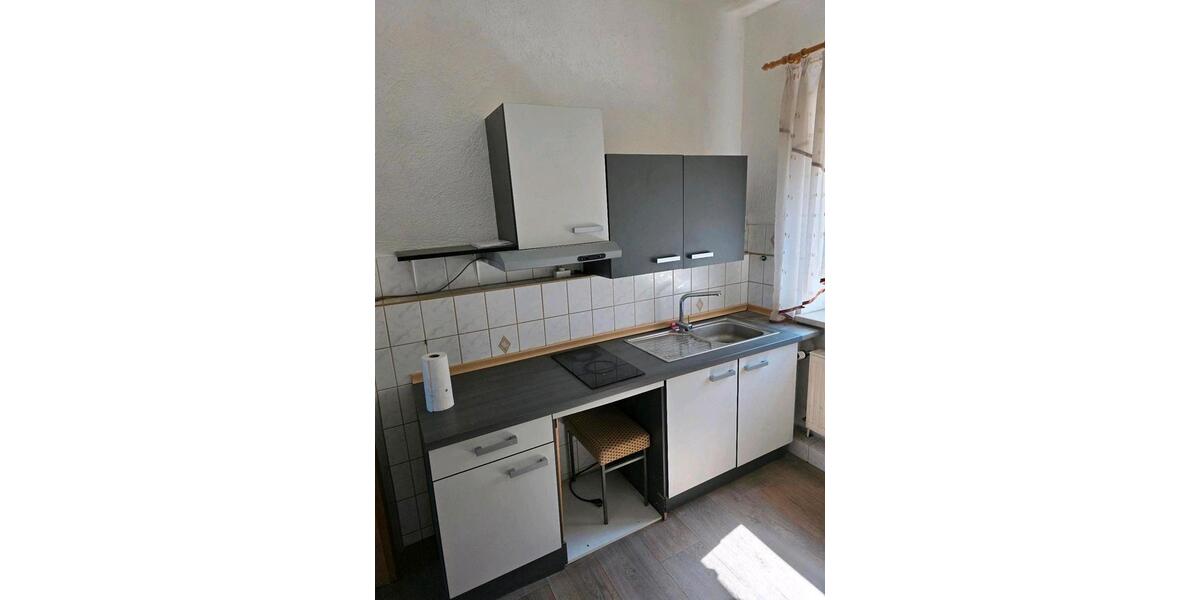 Einfamilienhaus Geringswalde - 7 Zimmer, 150 m&sup2;, 800&euro; | Angebot:26219850