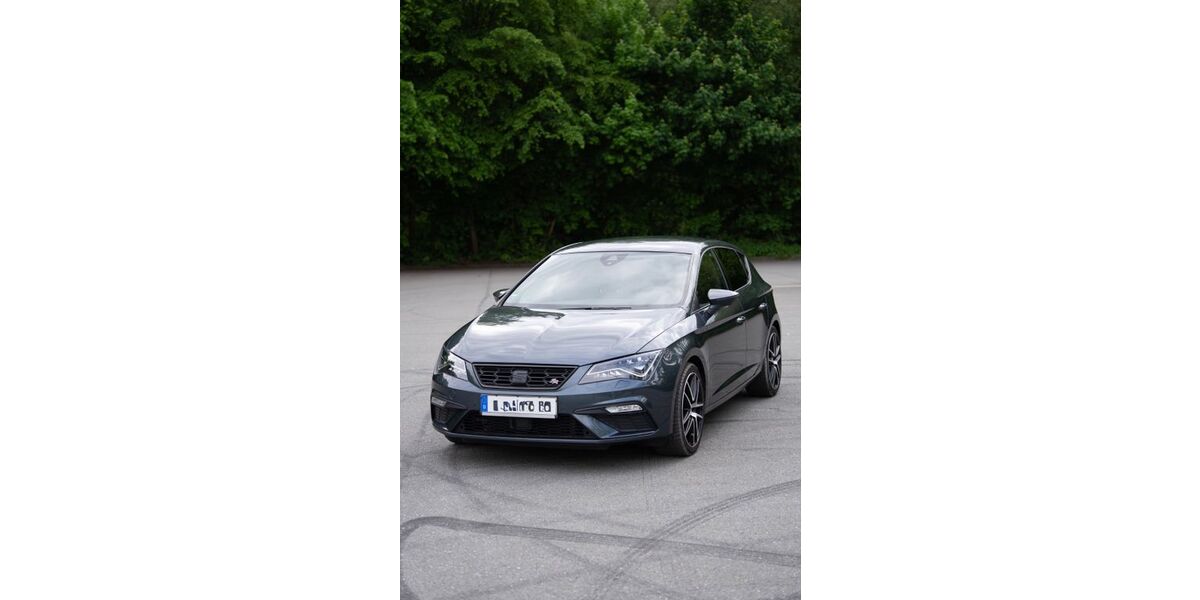Seat Leon 98.311 km 16.000 &euro; Chemnitz 09120