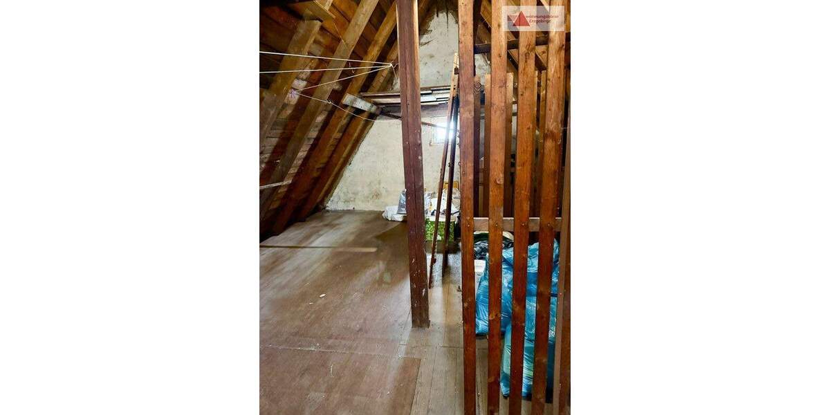 Einfamilienhaus Wiesa / Neundorf Neundorf - 7 Zimmer, 150 m&sup2;, 66.000&euro; | Angebot:25779071