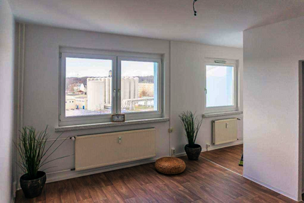 Wohnung Chemnitz Zentrum - 1 Zimmer, 32 m&sup2;, 200&euro; | Angebot:26838428