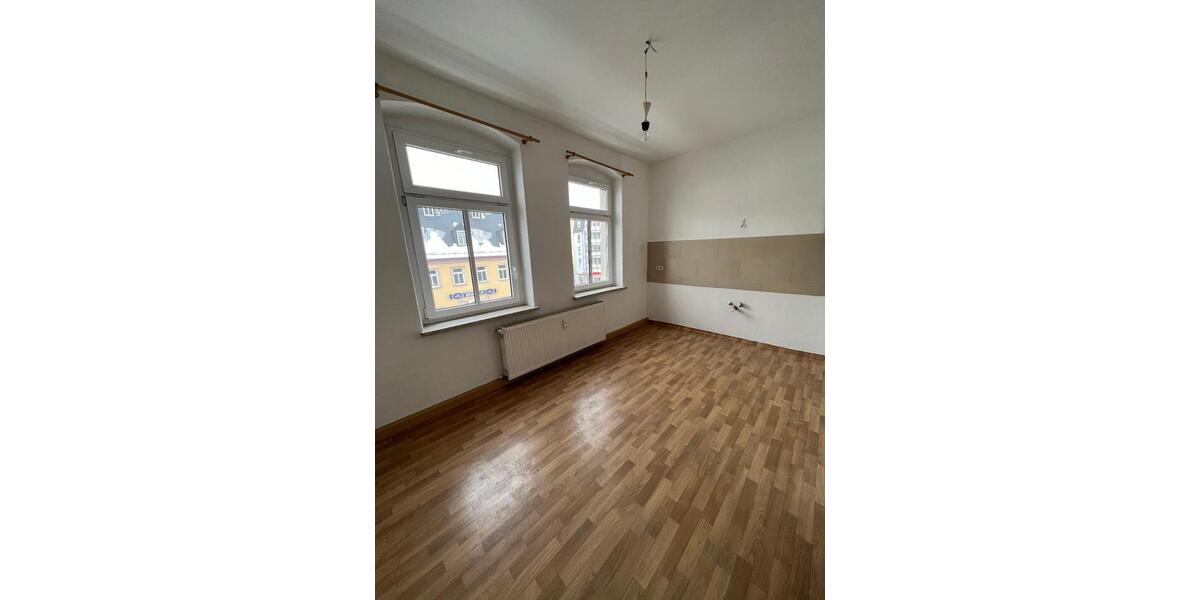 Etagenwohnung Lichtenstein (Sachsen) - 1 Zimmer, 44 m&sup2;, 220&euro; | Angebot:26646088
