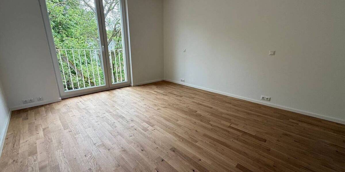 Etagenwohnung Chemnitz Gablenz - 4 Zimmer, 129 m&sup2;, 1.399&euro; | Angebot:25877552