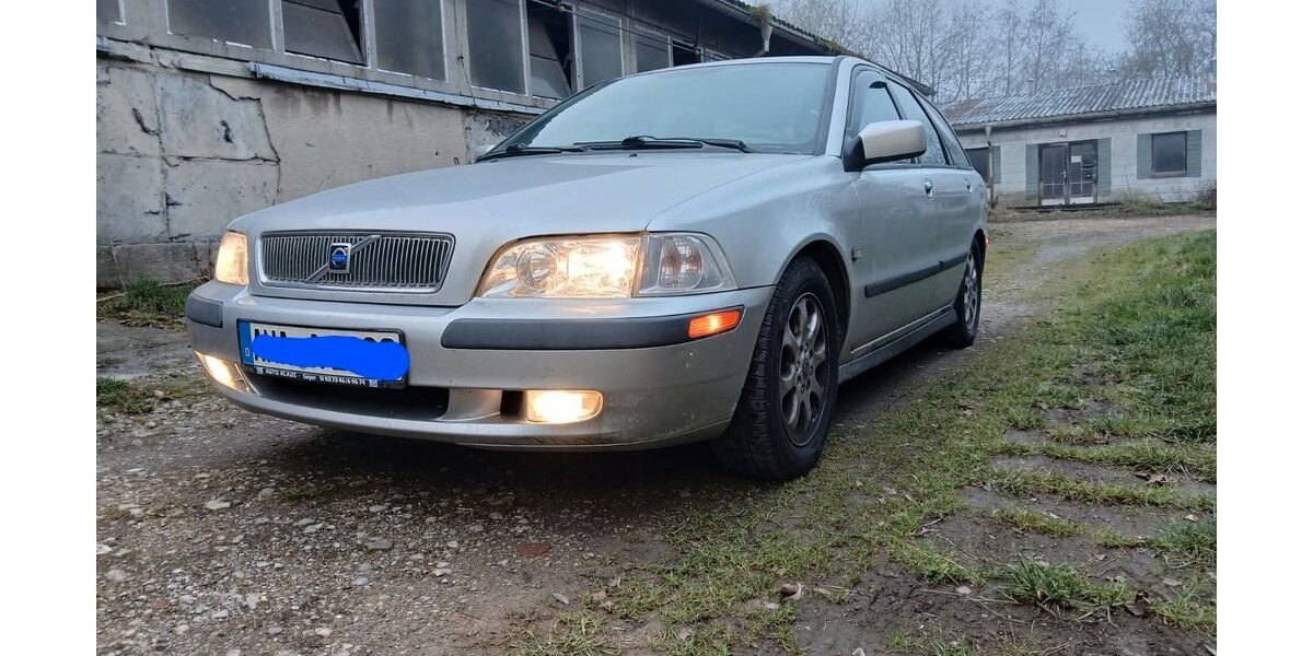 Volvo V40 350.000 km 750 &euro; Tannenberg 09468