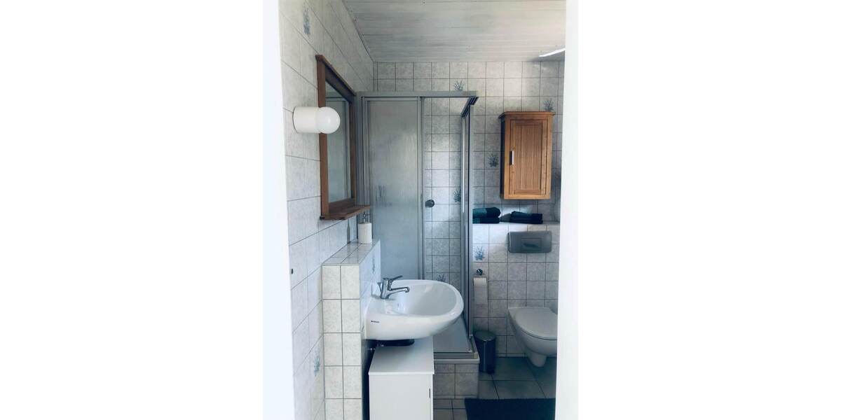 Lebensfreude pur – stilvolles Einfamilienhaus mit Einliegerwohnung und Sonnenterrasse 6 zimmer