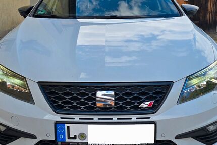 Seat Leon 142.500 km 19.000 &euro; Wechselburg 09306