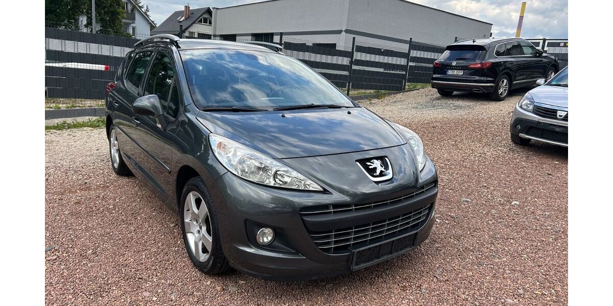 Peugeot 207 139.000 km 2.900 &euro; Chemnitz 09114