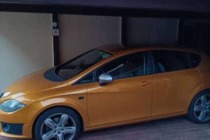 Seat Leon 143.000 km 7.700 &euro; Waldenburg 08396