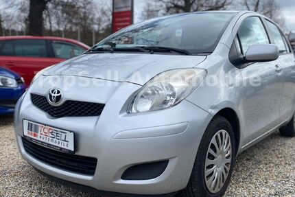 Toyota Yaris 158.746 km 4.999 &euro; Chemnitz 09120