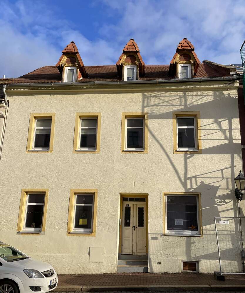 Haus zum Kaufen in Colditz 59.000 € 166 m²
