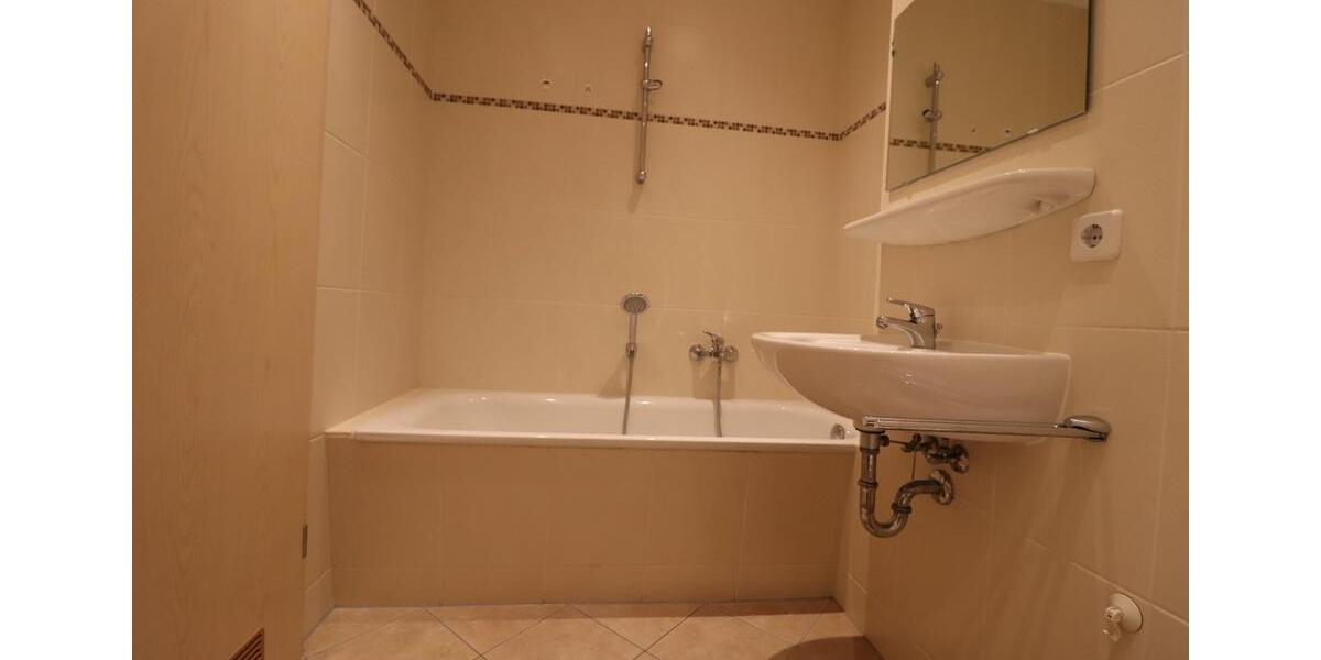 Etagenwohnung Chemnitz Altendorf - 2 Zimmer, 49 m&sup2;, 320&euro; | Angebot:26301257