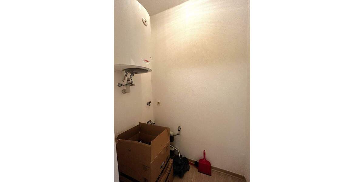 1,5-Raumwhg. mit EBK und Stpl. in historischem Villenviertel, Leerstehend. 1 zimmer