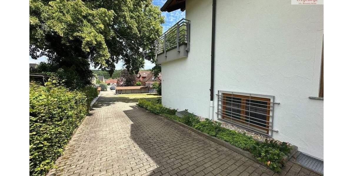 Mehrfamilienhaus, Wohnhaus Lichtenstein/Sachsen Lichtenstein - 3 Zimmer, 235 m&sup2;, 649.000&euro; | Angebot:25836559