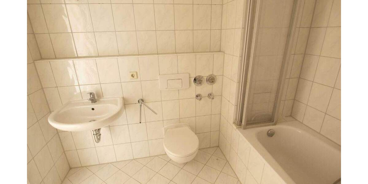 Etagenwohnung Frankenberg - 2 Zimmer, 45 m&sup2;, 64.900&euro; | Angebot:25689477