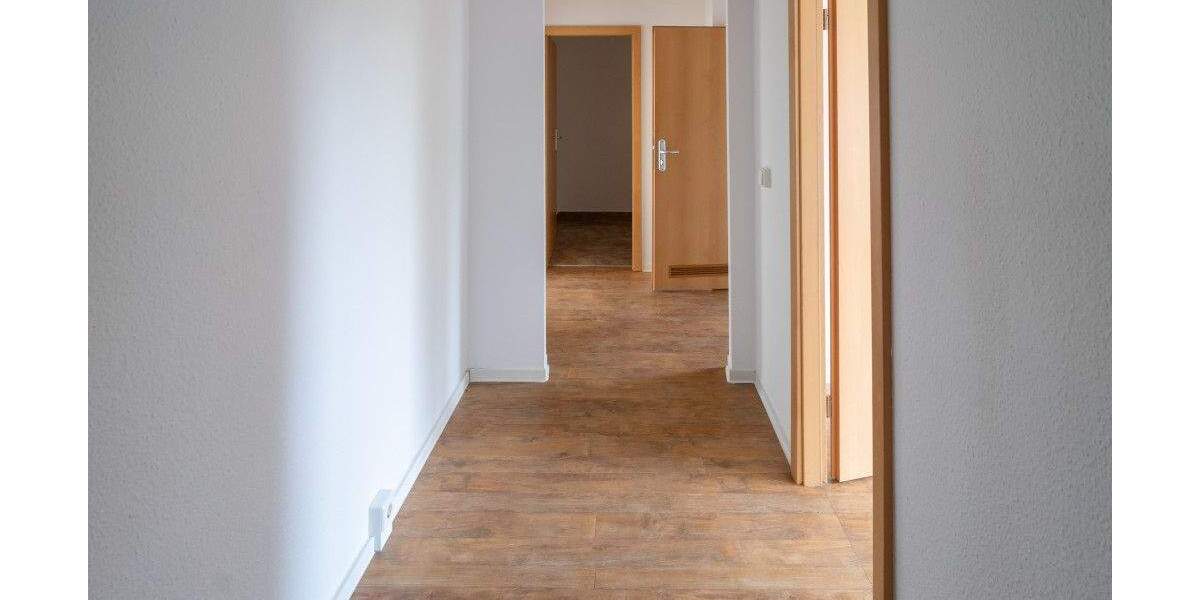 Etagenwohnung Chemnitz Sonnenberg - 2 Zimmer, 60 m&sup2;, 301&euro; | Angebot:25709135