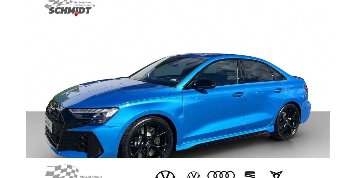 Audi RS3 2.474 km 76.950 &euro; Bernsdorf 09337