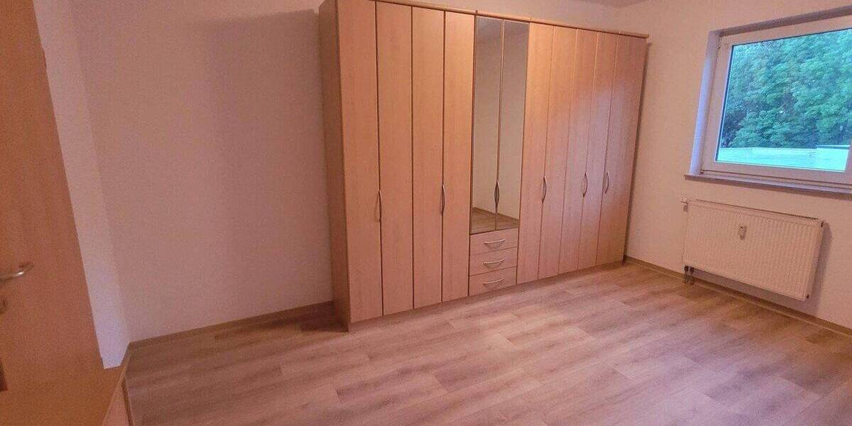 Mehrfamilienhaus, Wohnhaus Chemnitz Reichenhain - 3 Zimmer, 78 m&sup2;, 150.000&euro; | Angebot:26760048
