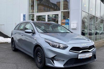 Kia ceed / Ceed 60.000 km 14.990 &euro; Annaberg-Buchholz 09456