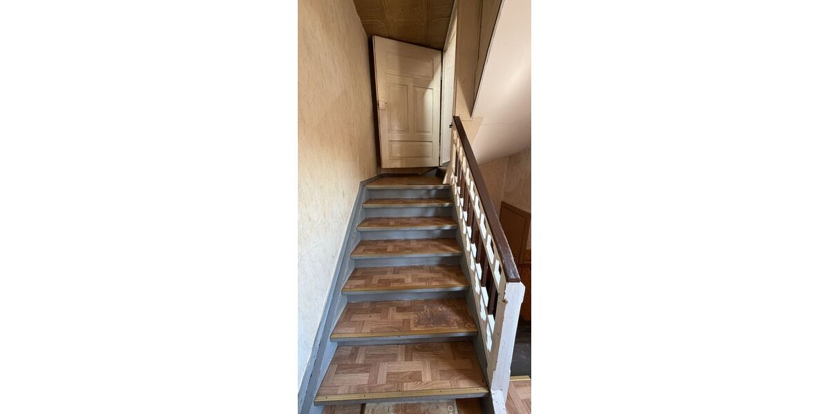 Wohnen und Arbeiten unter einem Dach – Renditestarkes Stadthaus in Geringswalde - Mehrfamilienhaus, Wohnhaus Geringswalde | Angebot:26943688