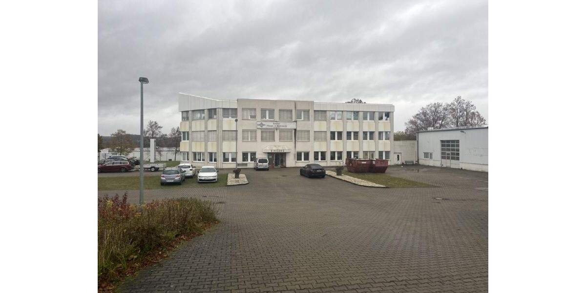 Bürofläche in Chemnitz-Mittelbach mit ausreichend Parkplätzen mieten 8 zimmer