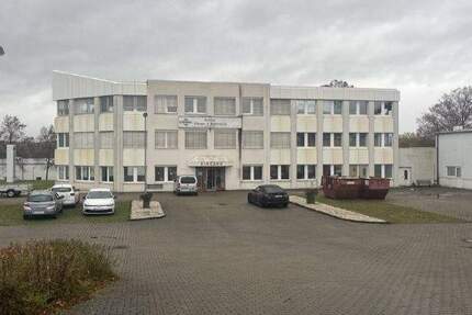 Gewerbeobjekt Mittelbach Mittelbach - 8 Zimmer, 300 m&sup2;, 2.100&euro; | Angebot:23326390