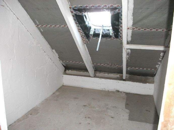 Zimmer Chemnitz Lutherviertel - 1 Zimmer, 28 m&sup2;, 170&euro; | Angebot:25970872