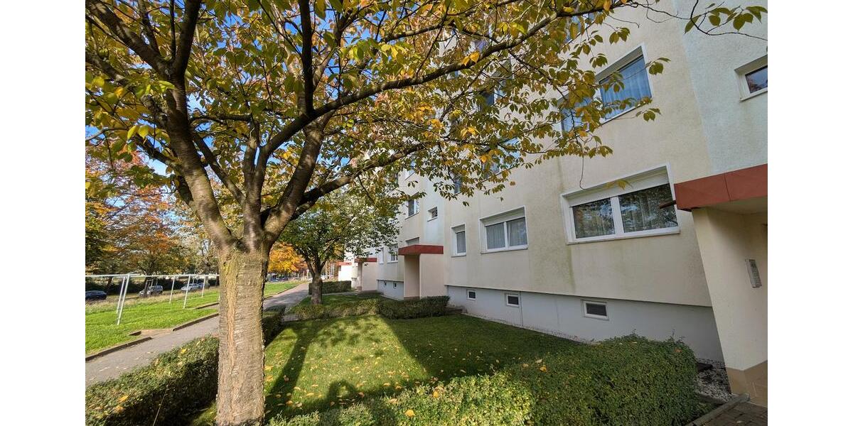 Etagenwohnung Chemnitz Kapellenberg - 4 Zimmer, 70 m&sup2;, 350&euro; | Angebot:26321586