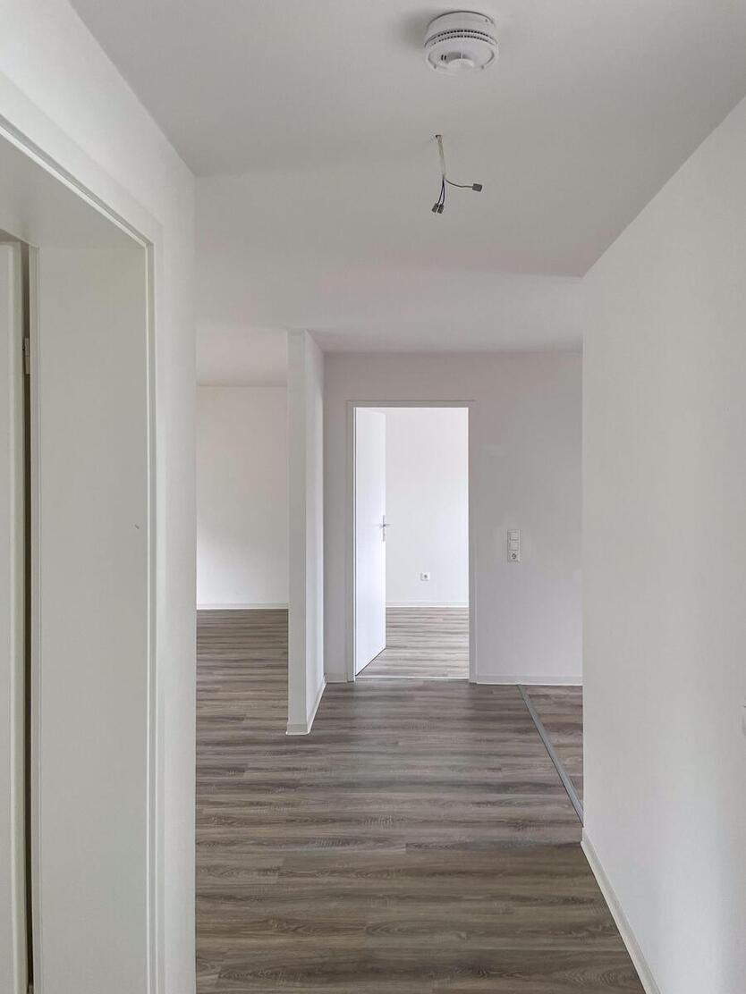 Helle 3-Zimmer-Dachgeschosswohnung mit Sichtbalken in Chemnitz-Hilbersdorf! 3 zimmer