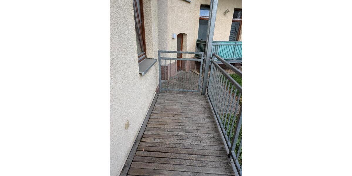 Erdgeschoßwohnung Chemnitz Hilbersdorf - 3 Zimmer, 80 m&sup2;, 420&euro; | Angebot:24272208