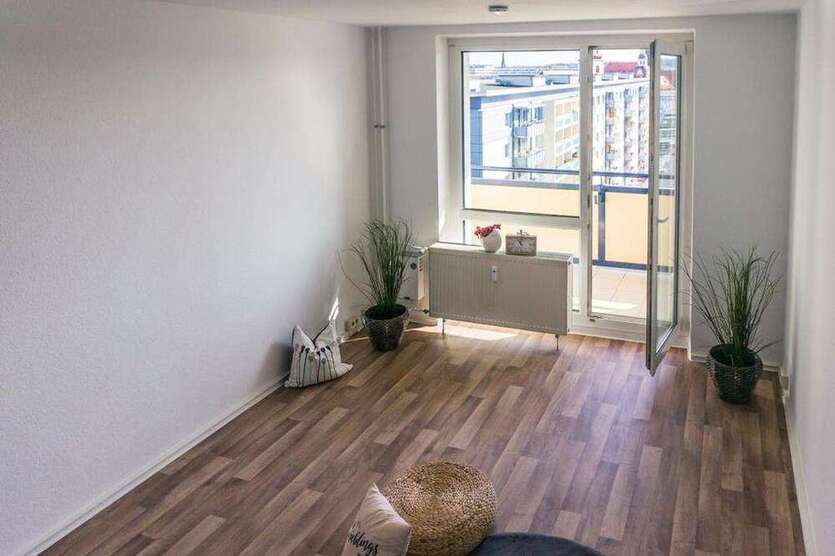 Wohnung zum Mieten in Chemnitz 190 € 26.98 m²