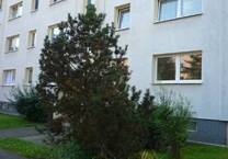 3-RaumWohnung mit Balkon möbliert