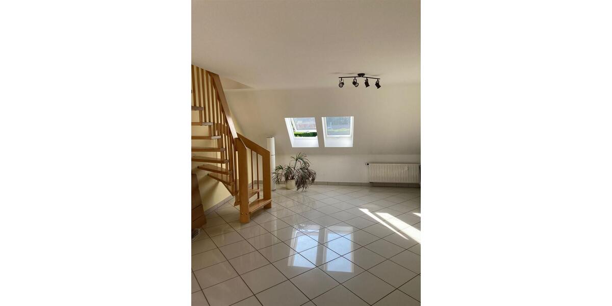 Maisonettenwohnung Chemnitz Euba - 4 Zimmer, 123 m&sup2;, 860&euro; | Angebot:25376970