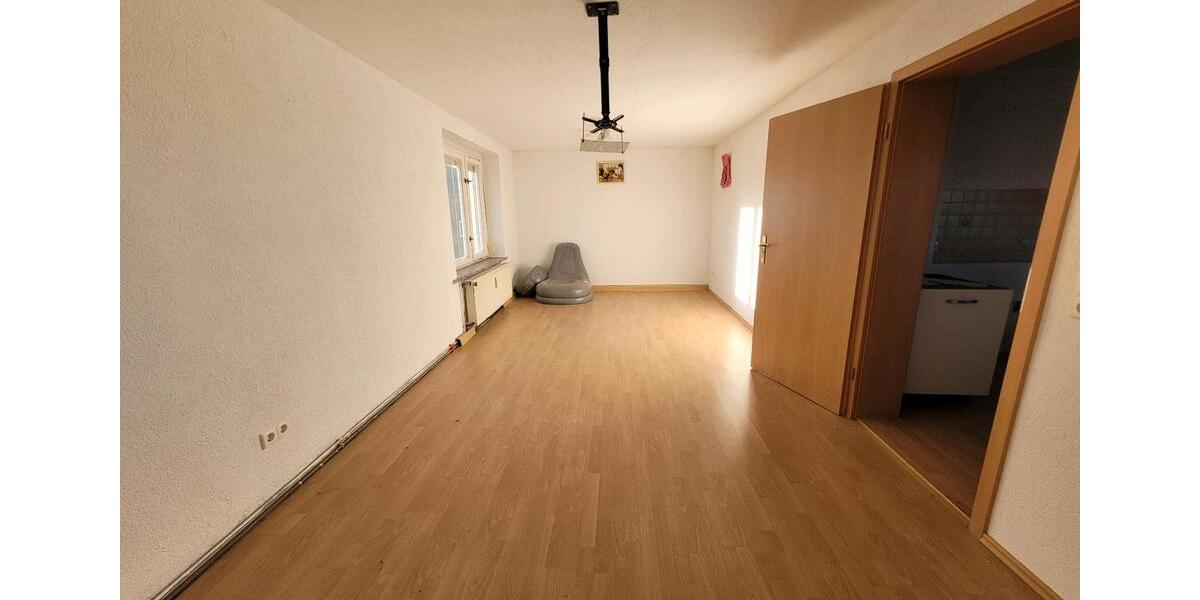 Bauernhaus, Landhaus Stollberg (Erzgebirge) - 8 Zimmer, 240 m&sup2;, 229.000&euro; | Angebot:25161268