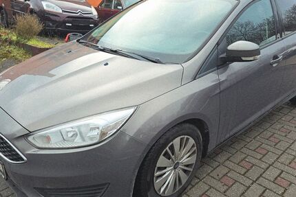 Ford Focus 182.800 km 4.990 € Chemnitz 09114