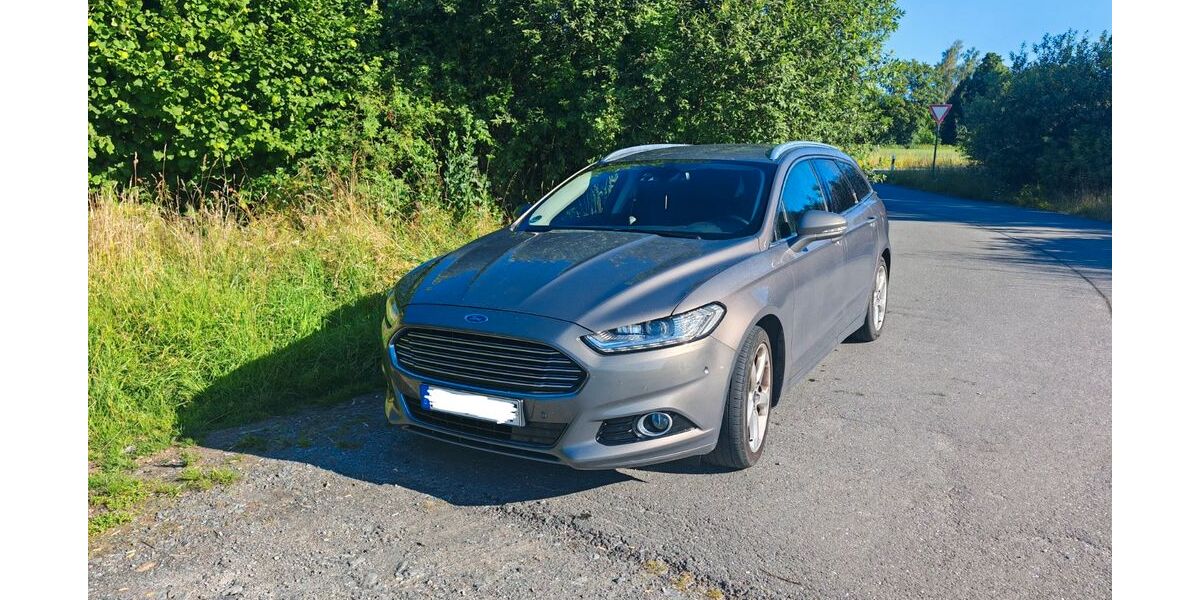 Ford Mondeo 135.000 km 7.999 &euro; Auerbach 09392