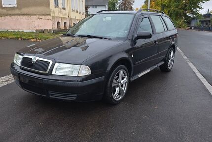 Skoda Octavia 180.000 km 1.599 € Frankenberg 09669