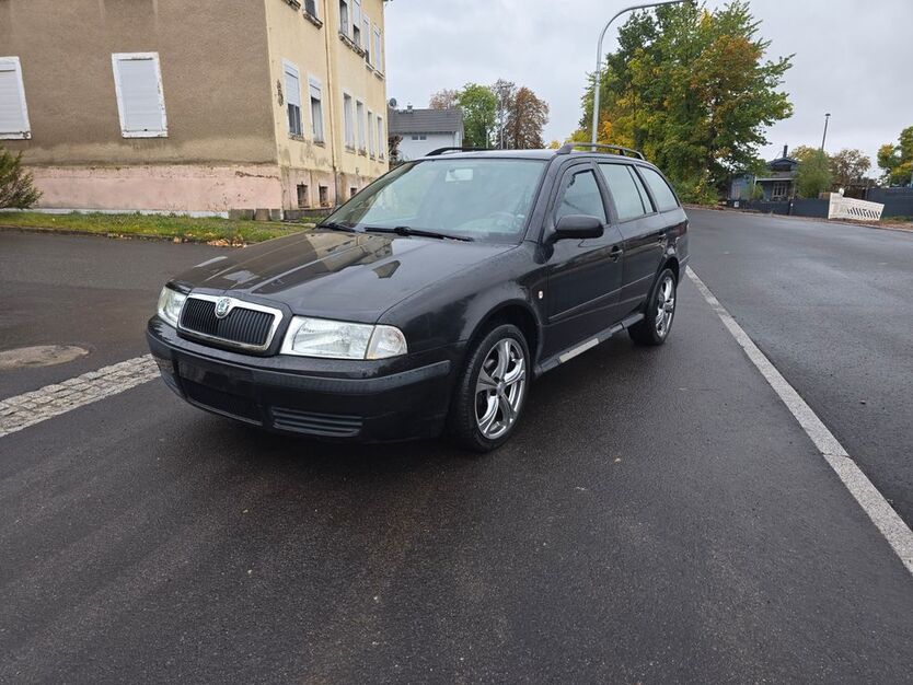 Skoda Octavia 180.000 km 1.599 € Frankenberg 09669