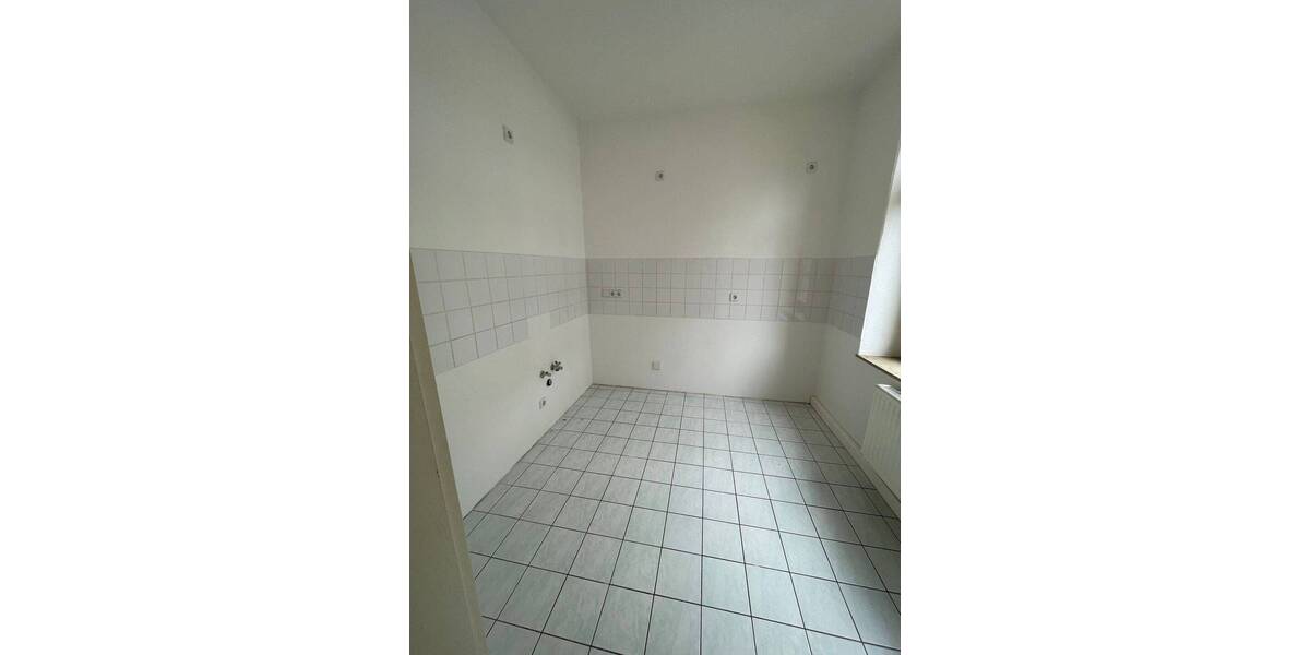 Etagenwohnung Chemnitz Lutherviertel - 2 Zimmer, 44 m&sup2;, 254&euro; | Angebot:26843675