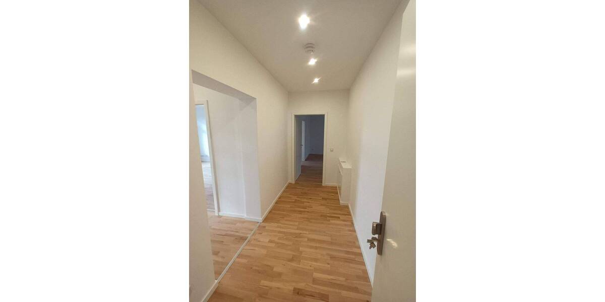 Etagenwohnung Chemnitz Sonnenberg - 3 Zimmer, 86 m&sup2;, 600&euro; | Angebot:26881270